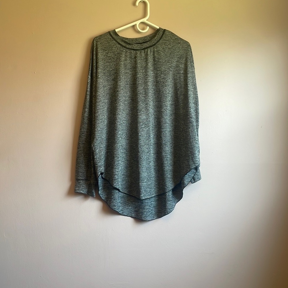 Work out shirt/ SOLD